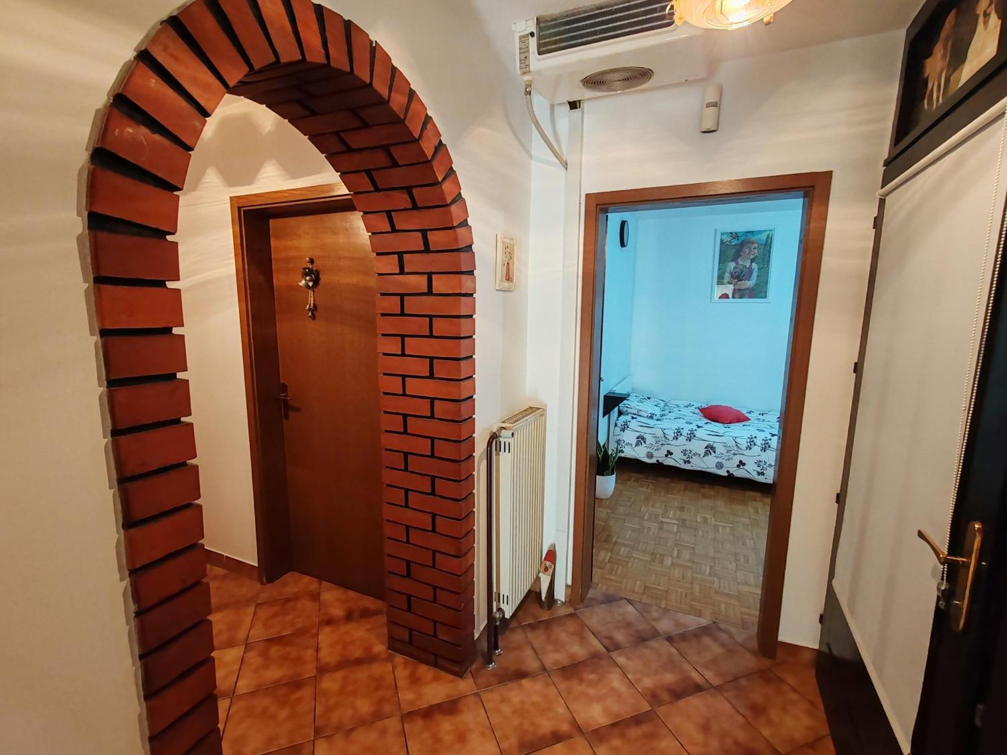 Apartment Preseren Šmarješke Toplice Exteriör bild